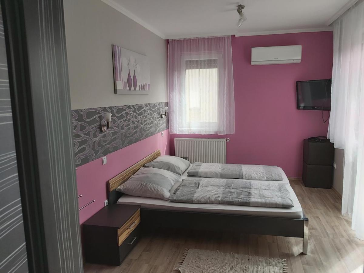 Best Place Hajduszoboszlo Exterior photo